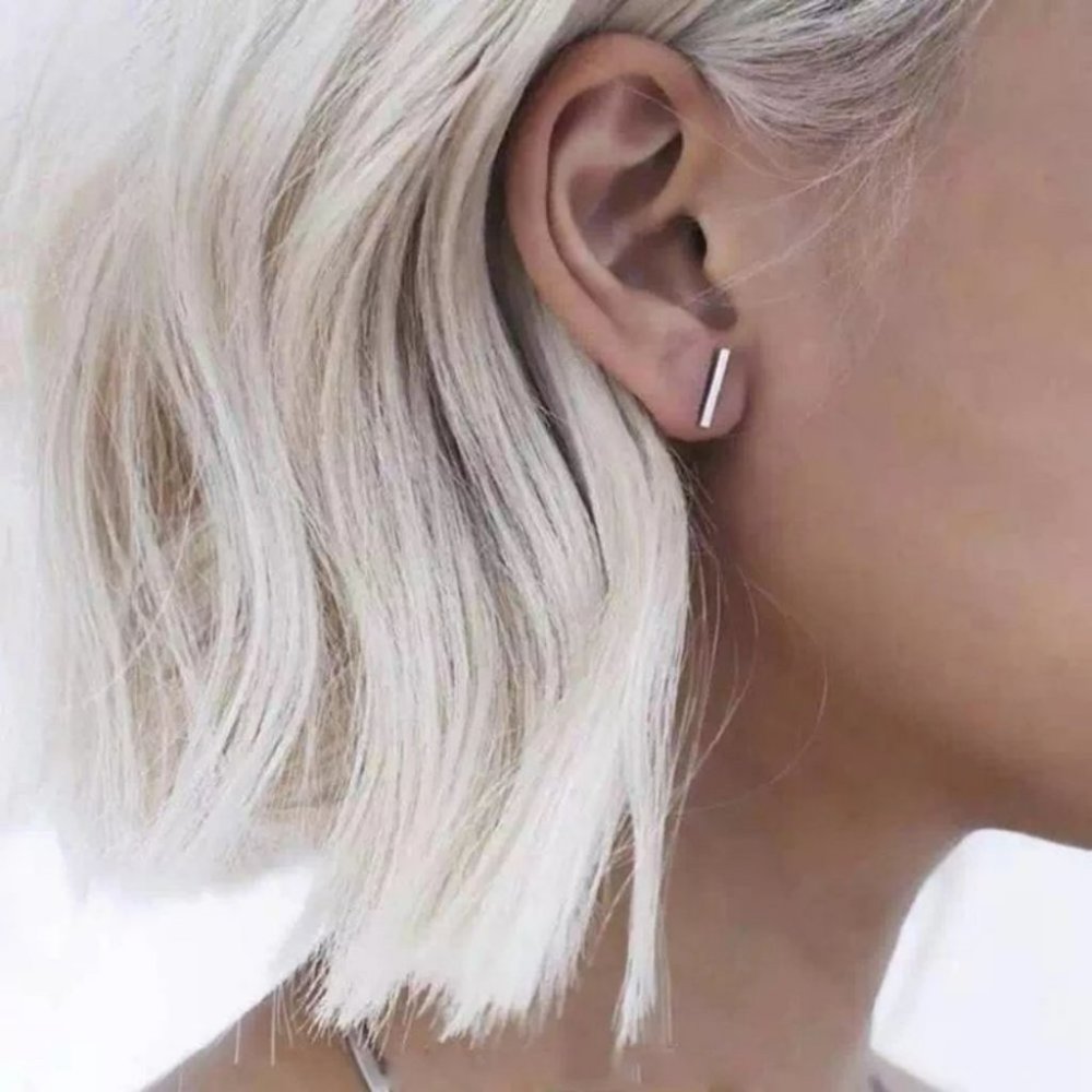 Classic Simple T Bar Earrings - Picture 1 of 3